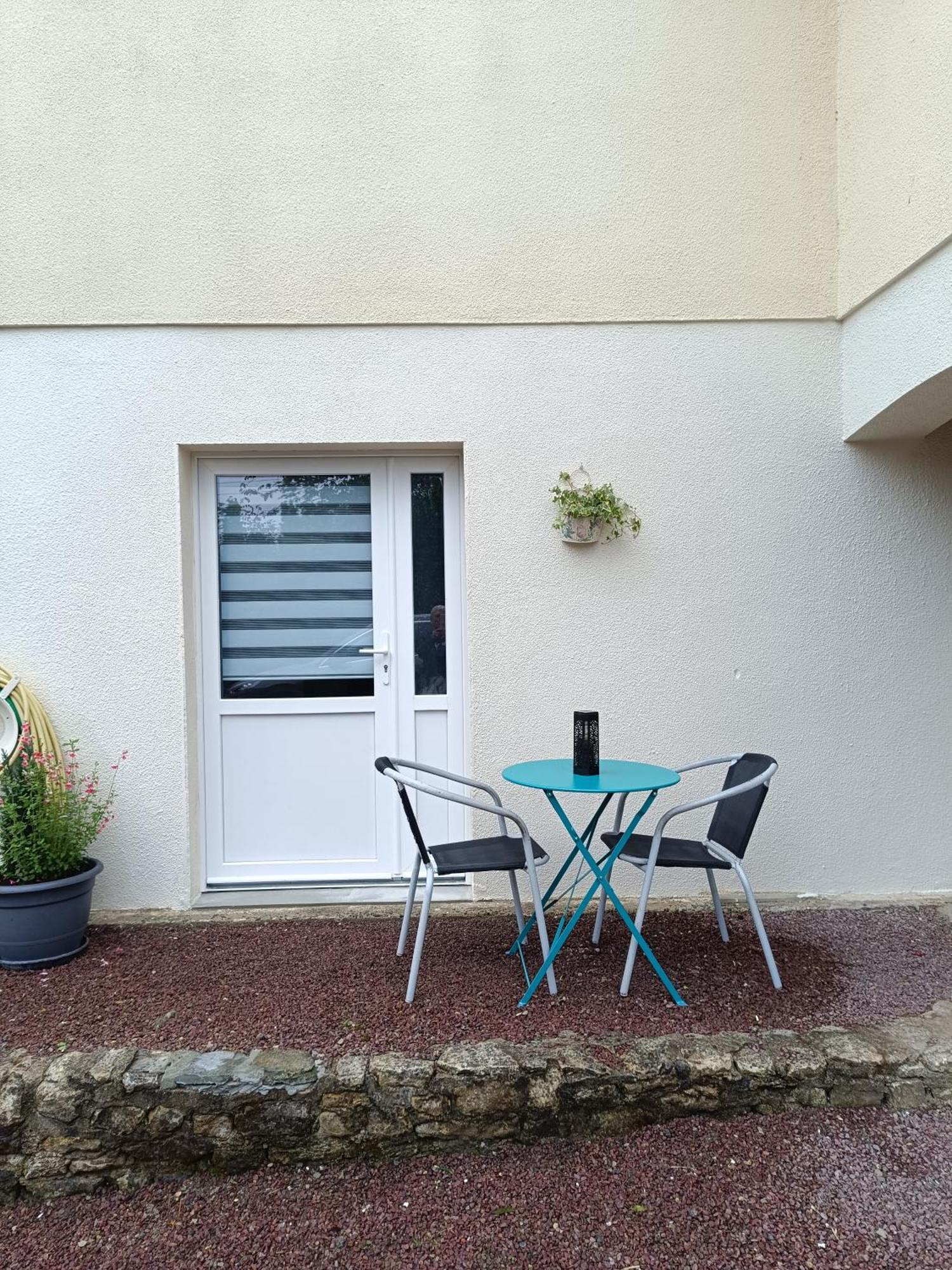 Bed and Breakfast L'Accueil Guéron Exterior foto